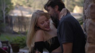 Paris White is having a hot threesome with her mixed family in the bedroom