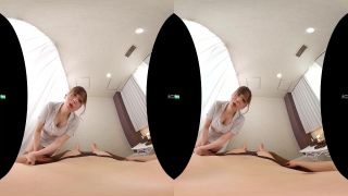 KIWVR-503-A is a high-performance virtual reality headset that will transport you to new and exciting worlds of